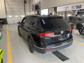 Image 4 2018 VOLKSWAGEN TIGUAN