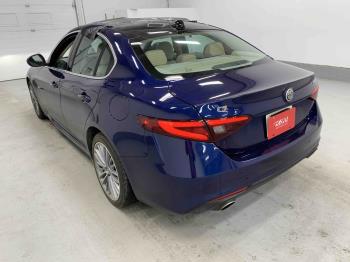 Image 4 2017 ALFA ROMEO GIULIA