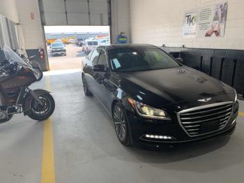 Image 2 2015 HYUNDAI GENESIS