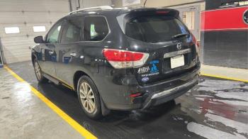 Image 4 2016 NISSAN PATHFINDER