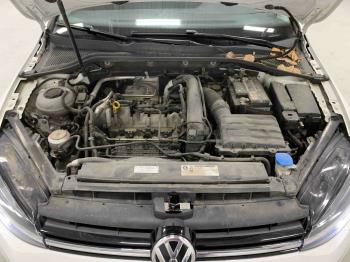 Image 8 2019 VOLKSWAGEN GOLF