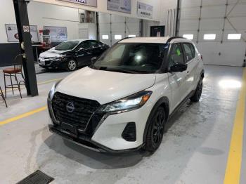 2024 NISSAN KICKS