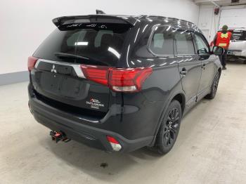 Image 3 2019 MITSUBISHI OUTLANDER