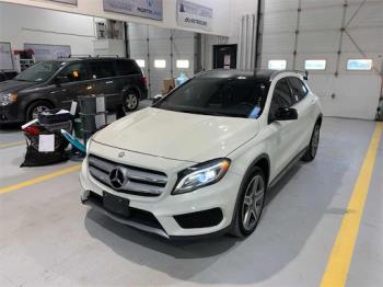 2015 MERCEDES-BENZ GLA250