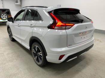 Image 4 2023 MITSUBISHI ECLIPSE CROSS