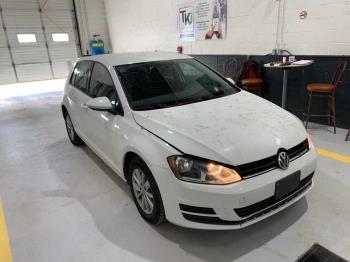 Image 2 2016 VOLKSWAGEN GOLF